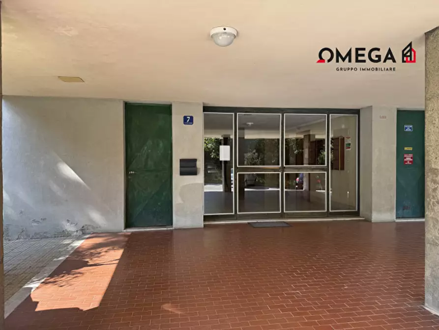 Immagine 2 di Appartamento in vendita  in Via Arturo Castiglioni 7 a Trieste