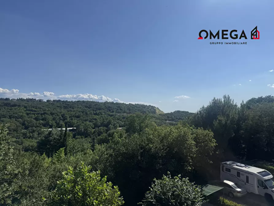 Immagine 28 di Appartamento in vendita  in Via Arturo Castiglioni 7 a Trieste