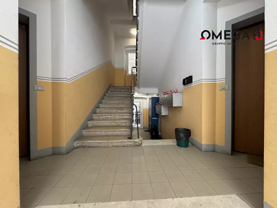 Immagine 3 di Appartamento in vendita  in Via della Guardia 35 a Trieste