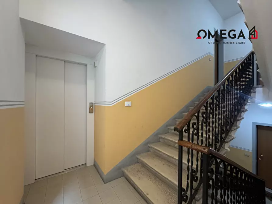 Immagine 4 di Appartamento in vendita  in Via della Guardia 35 a Trieste