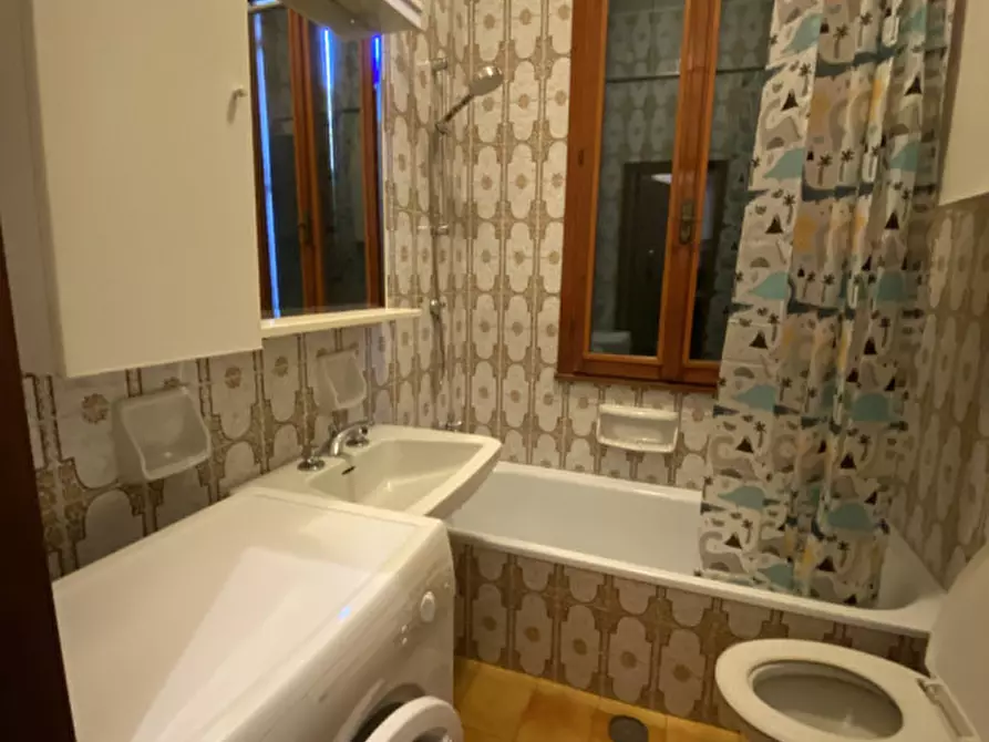 Immagine 5 di Appartamento in affitto  in via del Santo a Padova