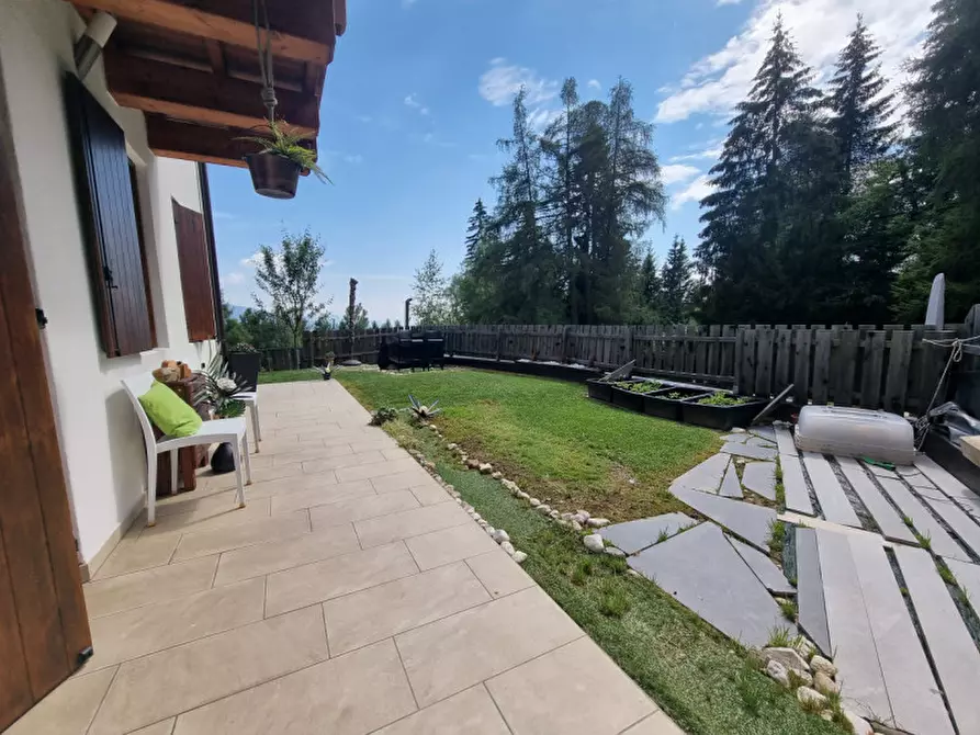 Immagine 3 di Appartamento in vendita  a Borgo D'anaunia