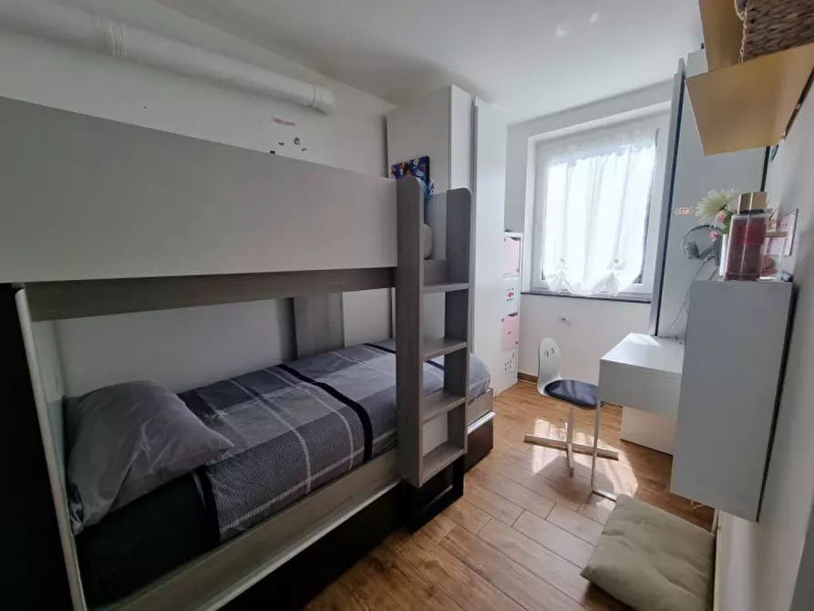 Immagine 15 di Appartamento in vendita  a Borgo D'anaunia