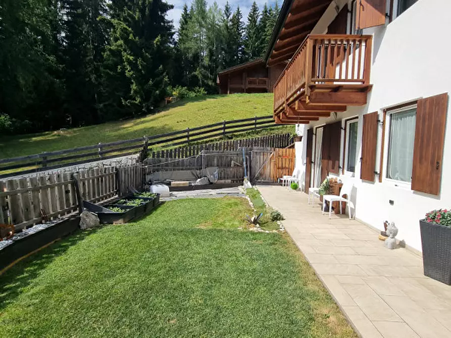 Immagine 30 di Appartamento in vendita  a Borgo D'anaunia