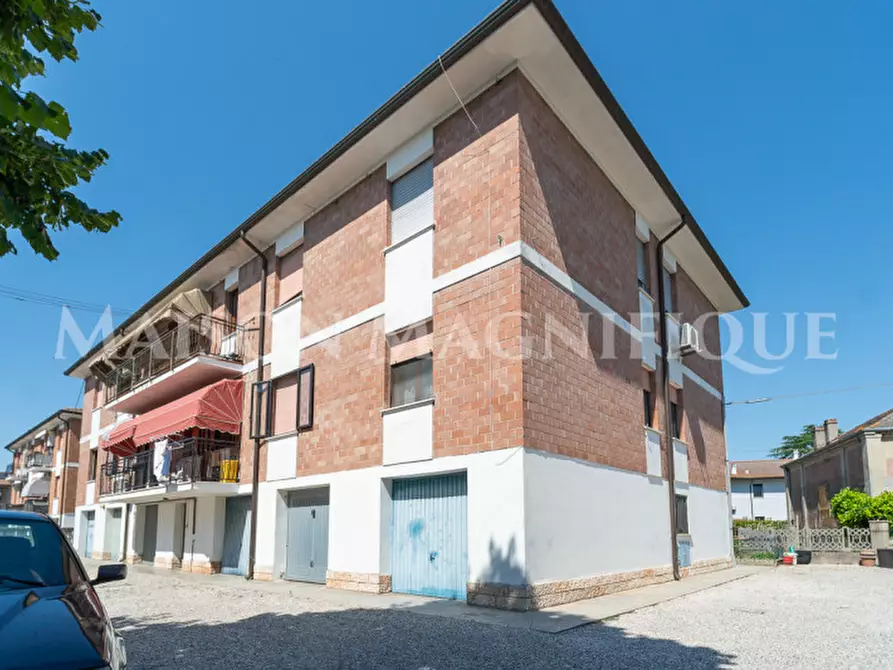 Immagine 13 di Appartamento in vendita  in Vicolo Giuseppe Mazzini a Tresignana