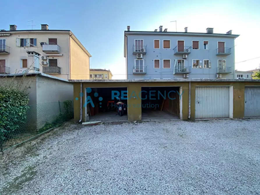 Immagine 7 di Appartamento in vendita  in Viale Gian Giorgio Trissino a Vicenza