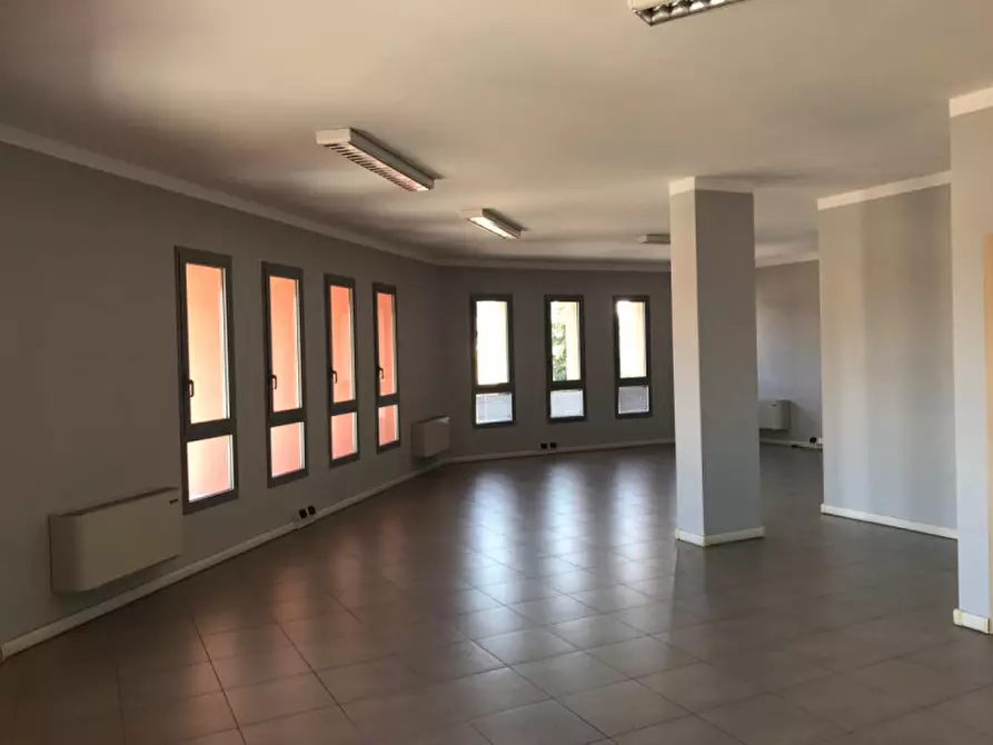 Immagine 2 di Ufficio in affitto  a Fiorano Modenese