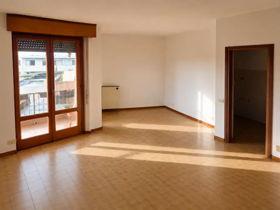 Immagine 2 di Appartamento in vendita  in Via Monte Bianco, 2 a Villa Guardia