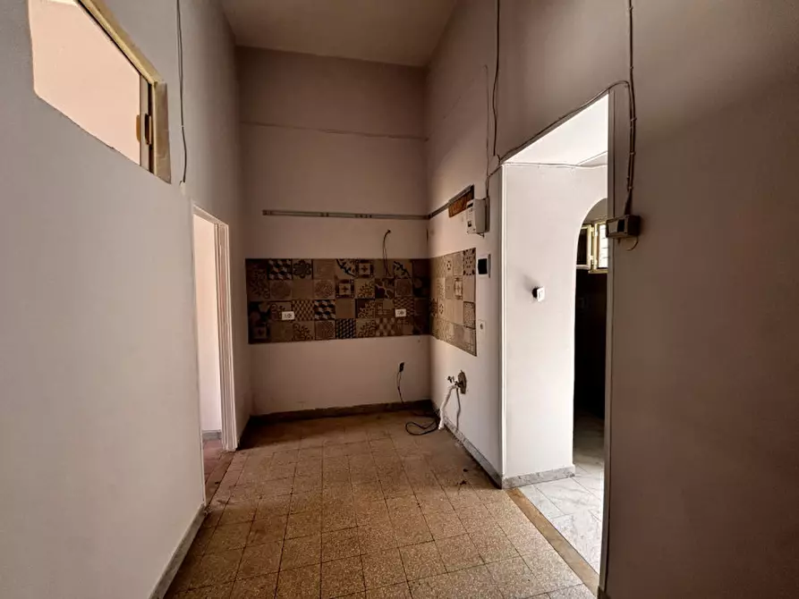 Immagine 3 di Appartamento in vendita  in VIA CAVOUR N°8 a Torre Del Greco