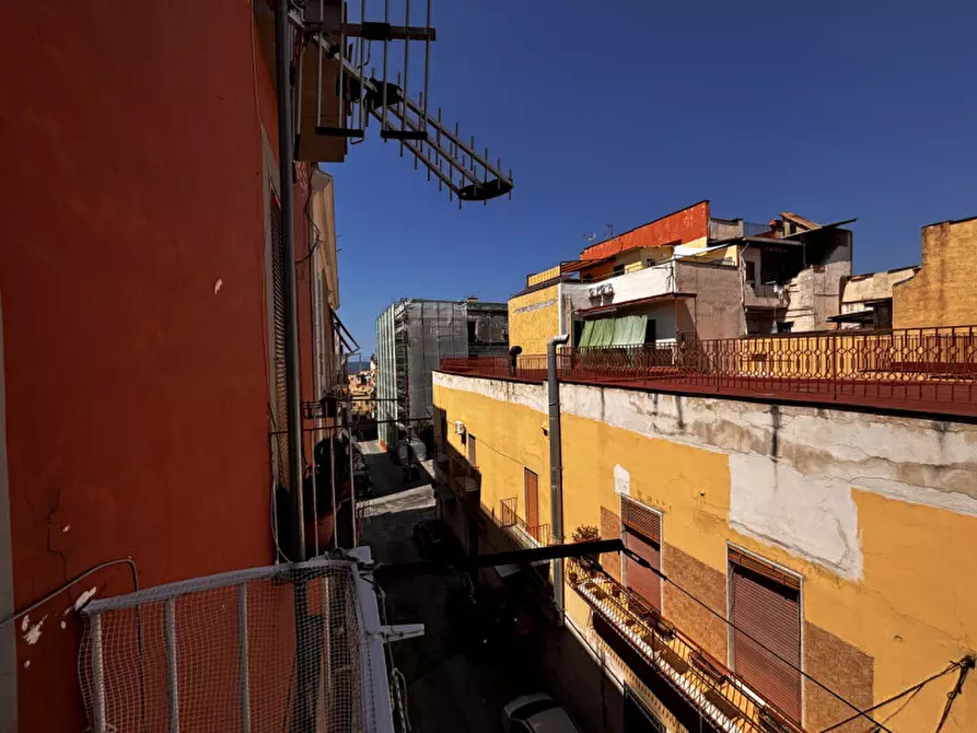 Immagine 7 di Appartamento in vendita  in VIA CAVOUR N°8 a Torre Del Greco