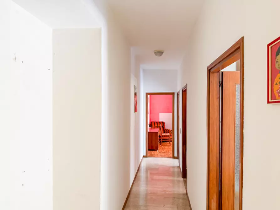 Immagine 17 di Appartamento in vendita  in Via Pietro Bertolini a Treviso