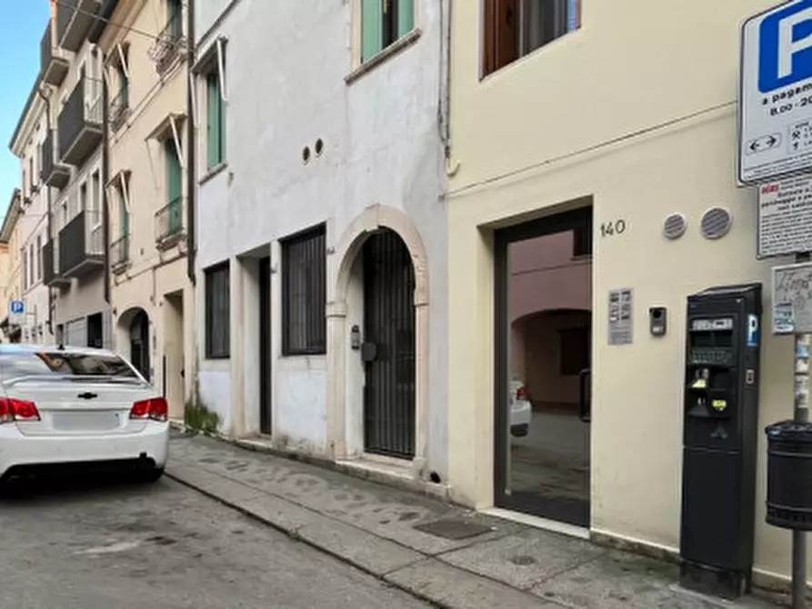 Immagine 20 di Appartamento in vendita  in Borgo Santa Lucia, 144 a Vicenza