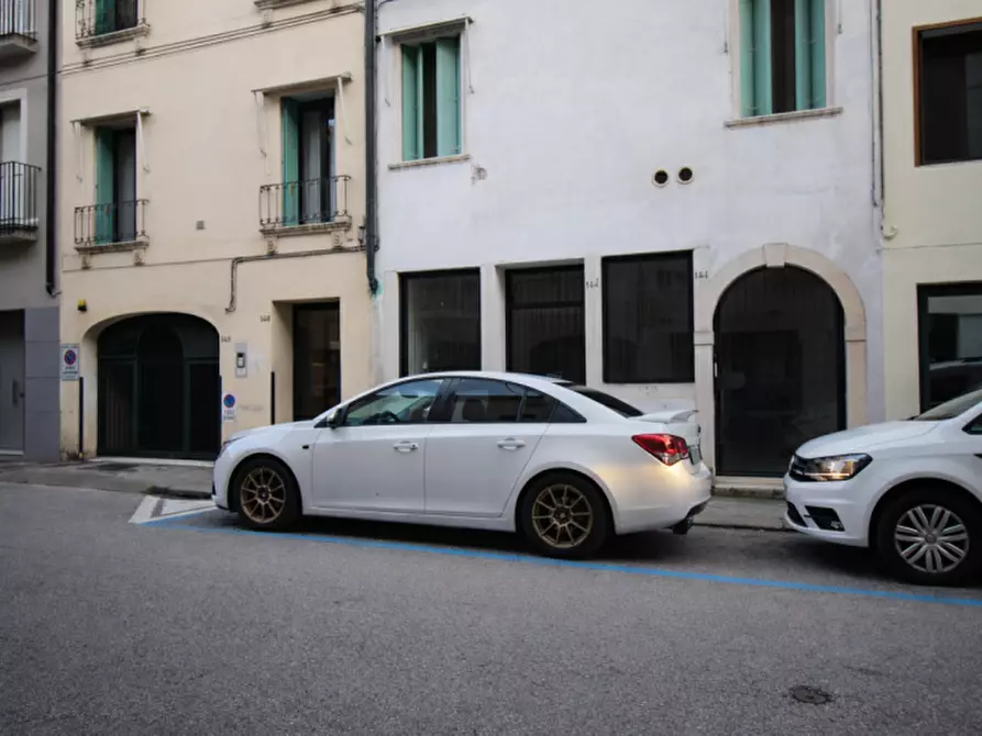 Immagine 23 di Appartamento in vendita  in Borgo Santa Lucia, 144 a Vicenza
