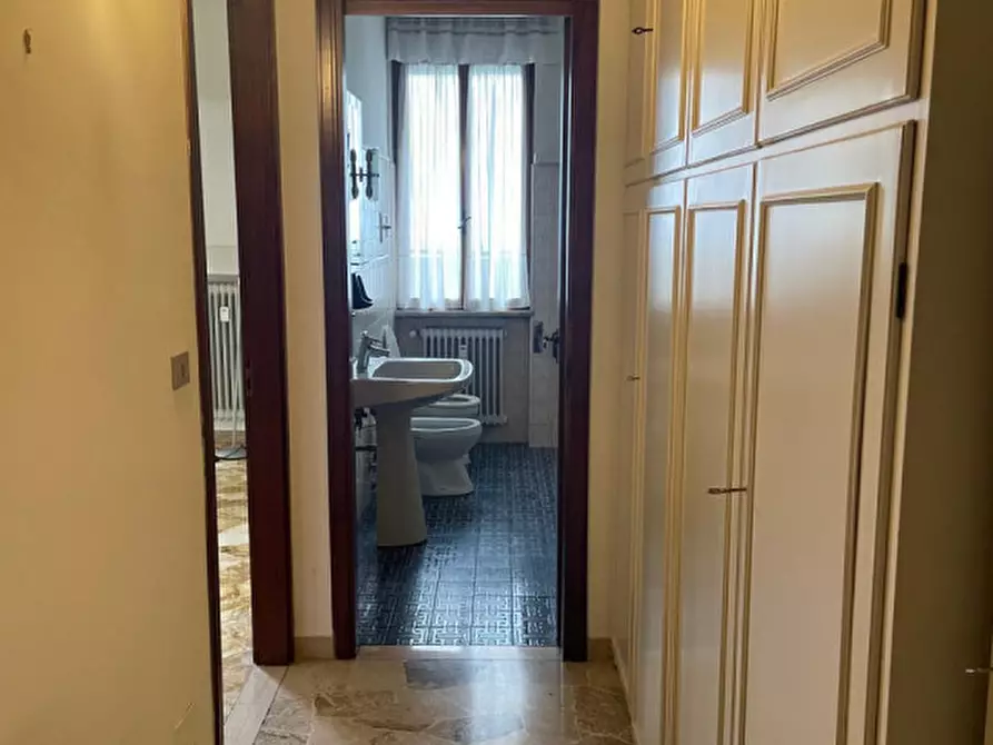 Immagine 14 di Appartamento in vendita  in Via Luino a Vicenza