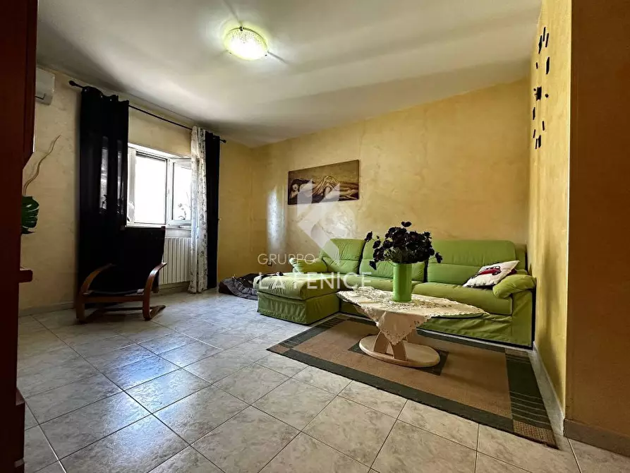 Immagine 12 di Appartamento in vendita  in Via della Resistenza 43A a Martina Franca