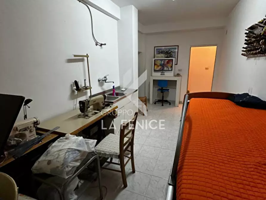 Immagine 36 di Appartamento in vendita  in Via della Resistenza 43A a Martina Franca