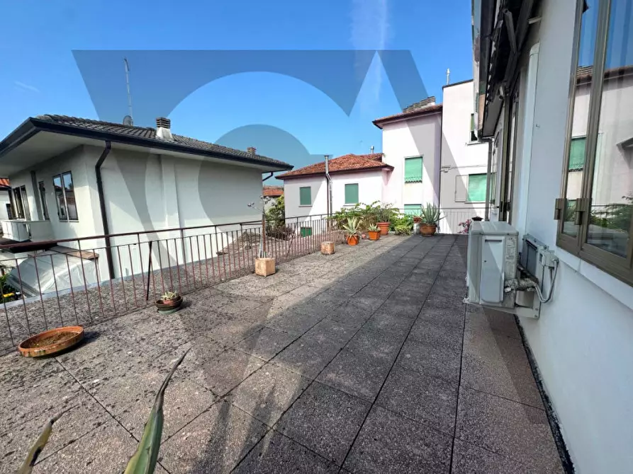 Immagine 2 di Casa bifamiliare in vendita  in Via Michelangelo Buonarroti a Padova