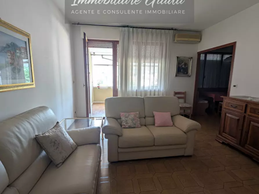 Immagine 5 di Appartamento in vendita  a Vittorio Veneto
