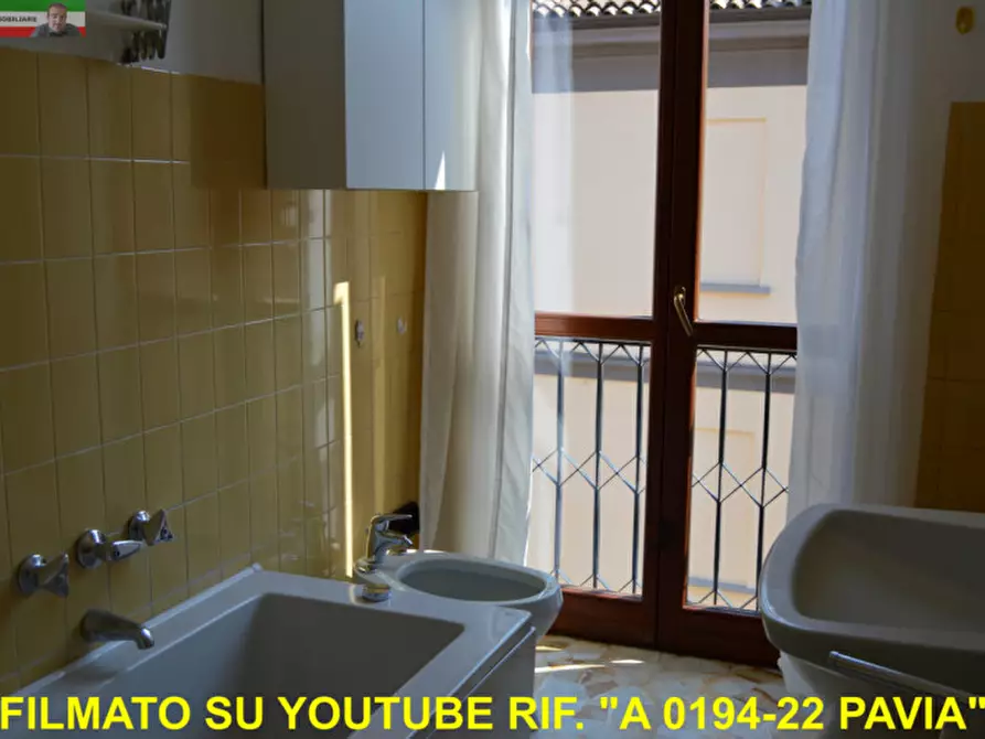 Immagine 2 di Appartamento in affitto  in via foscolo a Pavia