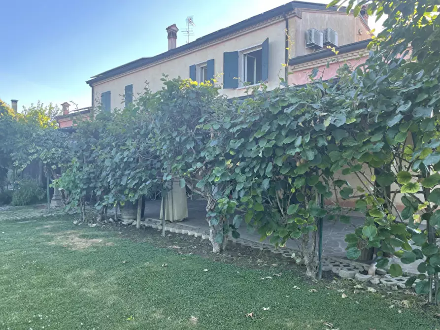 Immagine 18 di Casa bifamiliare in vendita  in VIA CASELLE a Piove Di Sacco