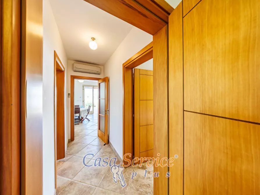 Immagine 26 di Villa in vendita  in Via Amalfi a Taviano