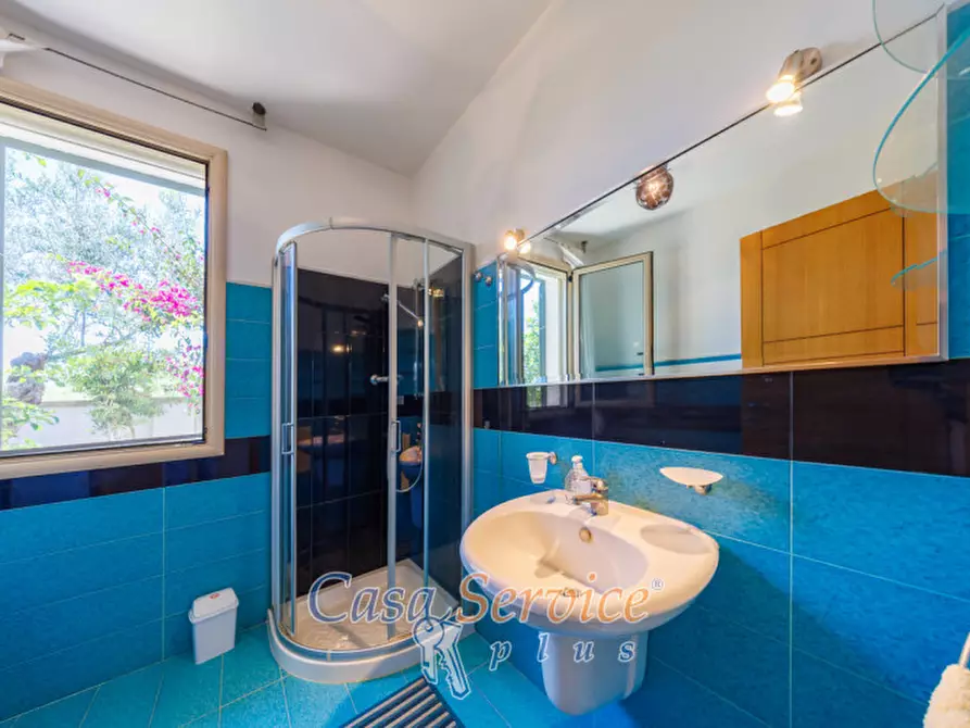 Immagine 29 di Villa in vendita  in Via Amalfi a Taviano