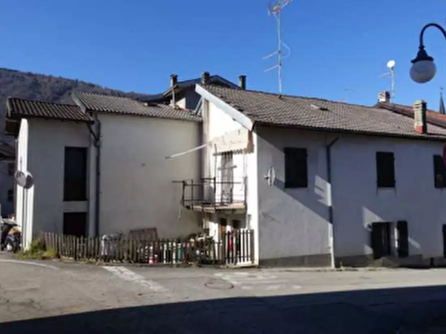 Immagine 1 di Appartamento in vendita  in Via Garibaldi, 12 a Seren Del Grappa