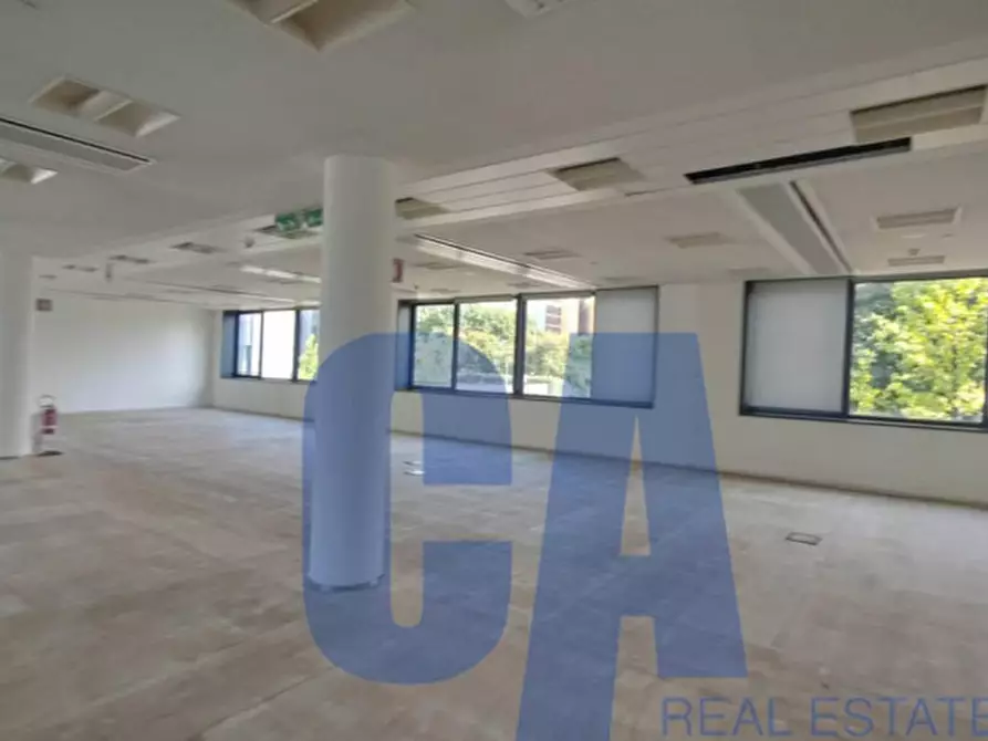 Immagine 15 di Ufficio in affitto  in VIALE SARCA a Milano