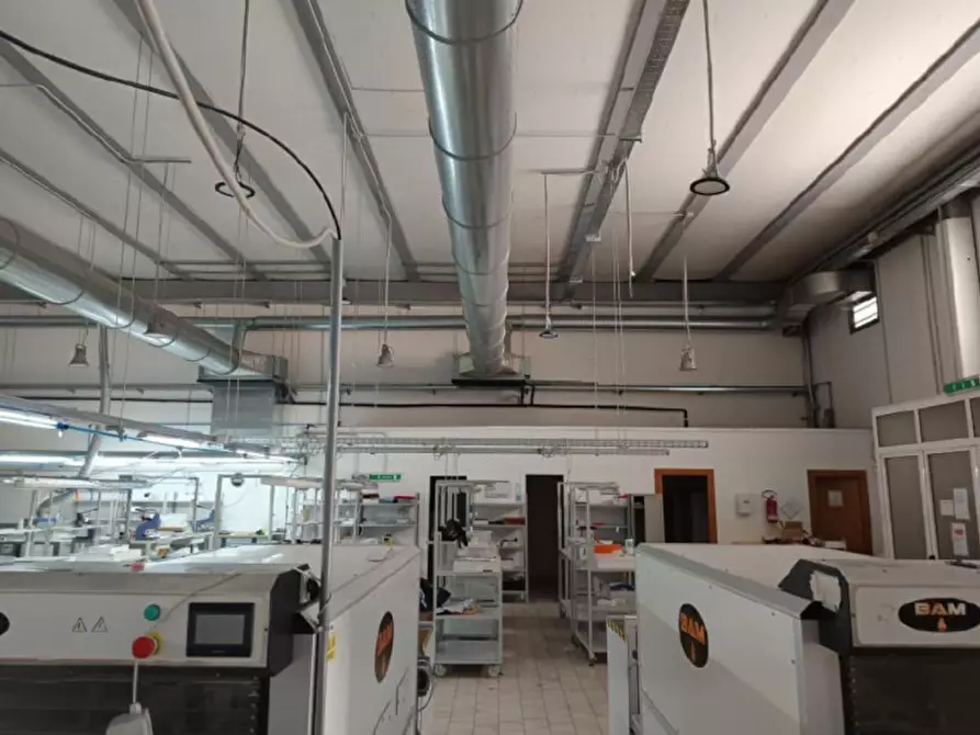 Immagine 6 di Capannone industriale in vendita  in Corso Malta, 150, 80141 Napoli NA, Italia a Napoli
