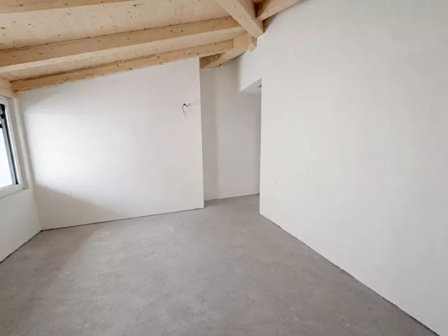 Immagine 16 di Appartamento in vendita  in via nazionale 45 a Trento