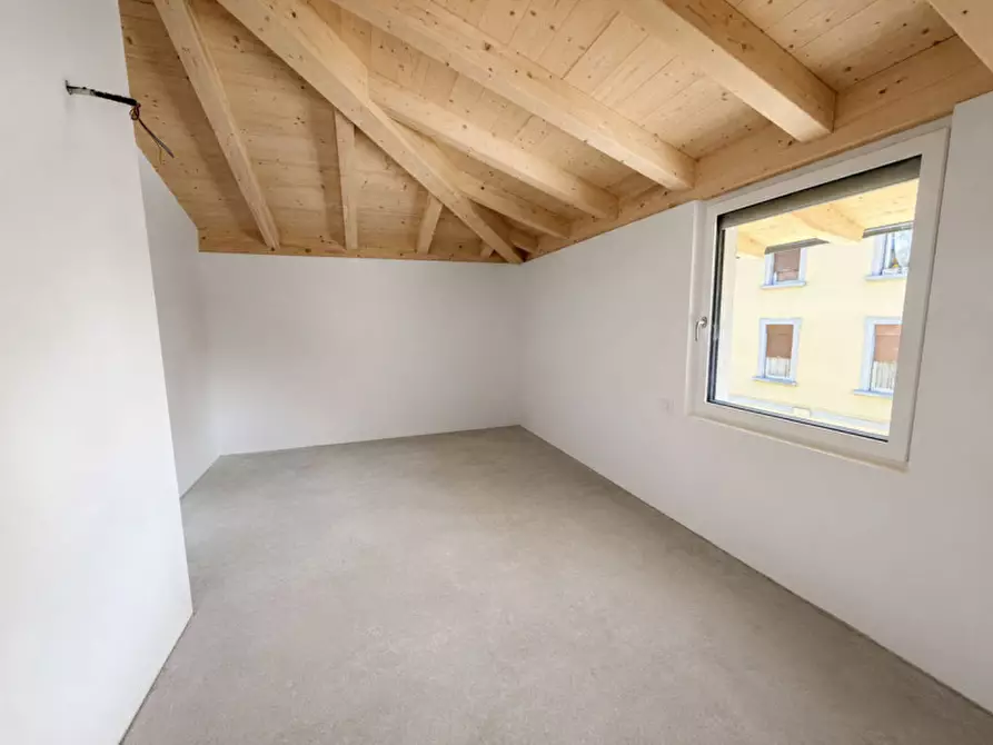 Immagine 17 di Appartamento in vendita  in via nazionale 45 a Trento