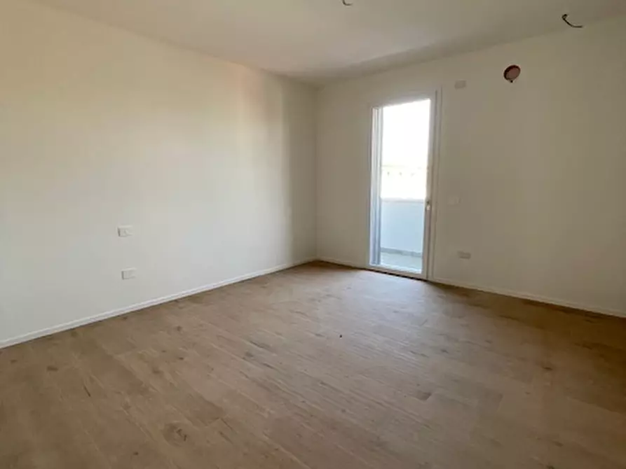 Immagine 4 di Casa trifamiliare in vendita  a Borgoricco