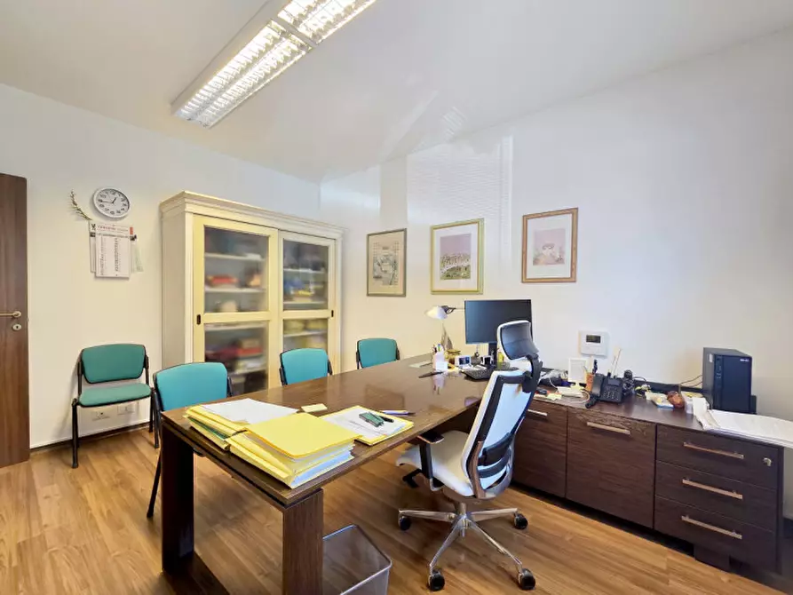 Immagine 4 di Ufficio in affitto  a Treviso