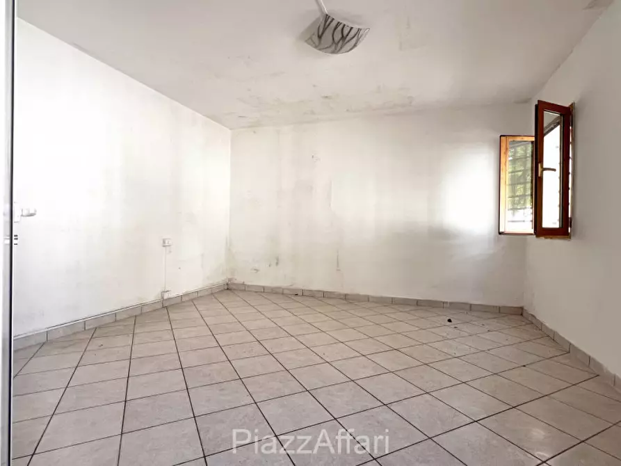Immagine 3 di Appartamento in vendita  in Via Giotto a Correzzola