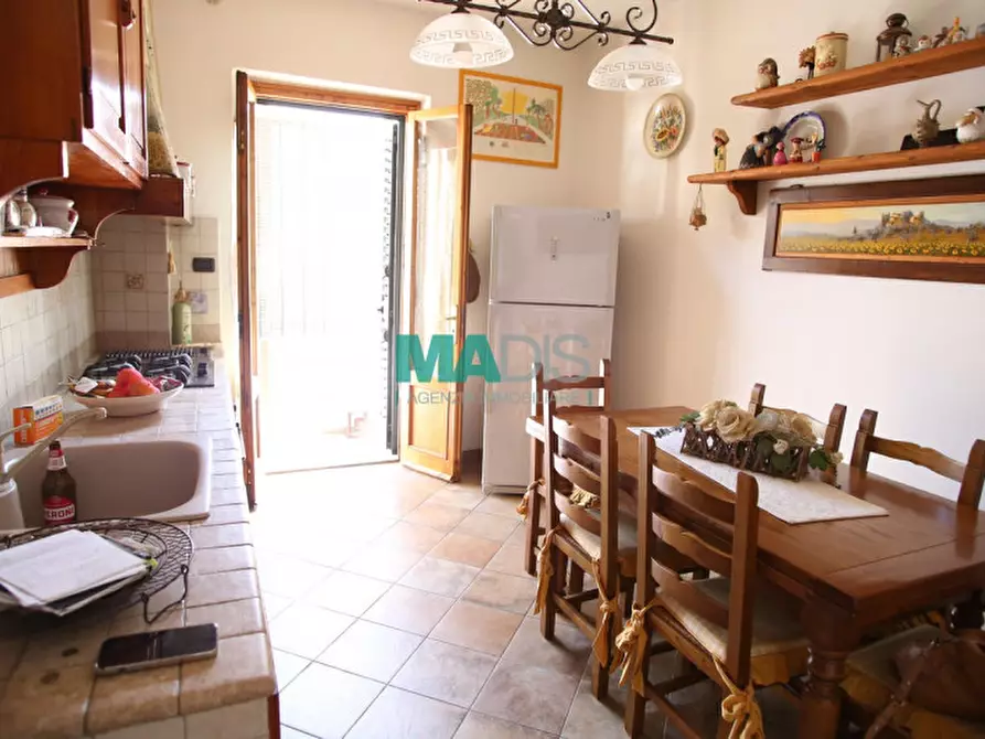 Immagine 2 di Appartamento in vendita  in via garigliano 42 a Prato