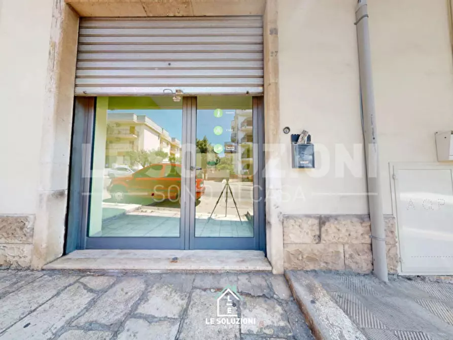 Immagine 13 di Ufficio in affitto  in Via Federico II 27 a Putignano