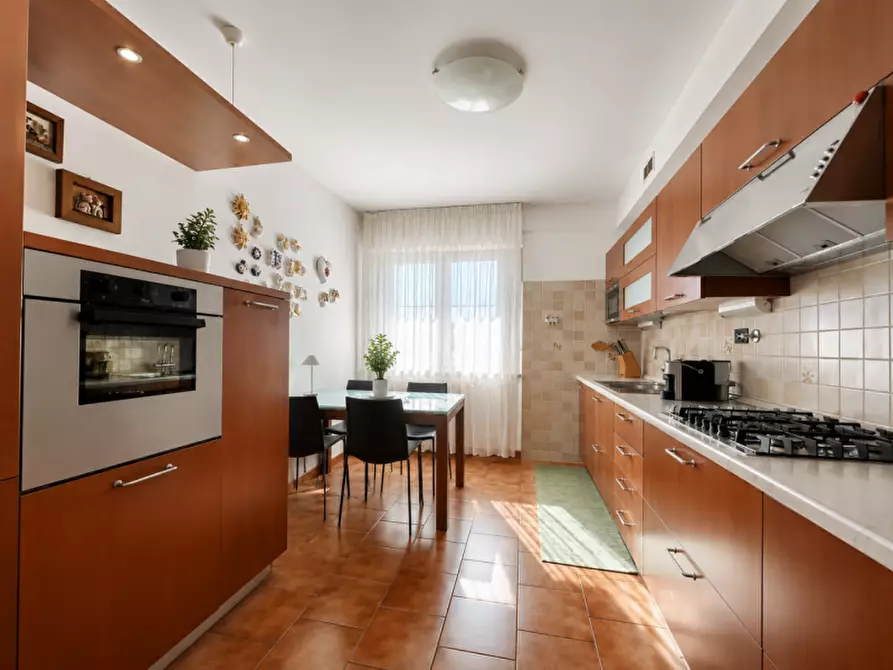 Immagine 1 di Appartamento in vendita  in località roncafort 14 a Trento
