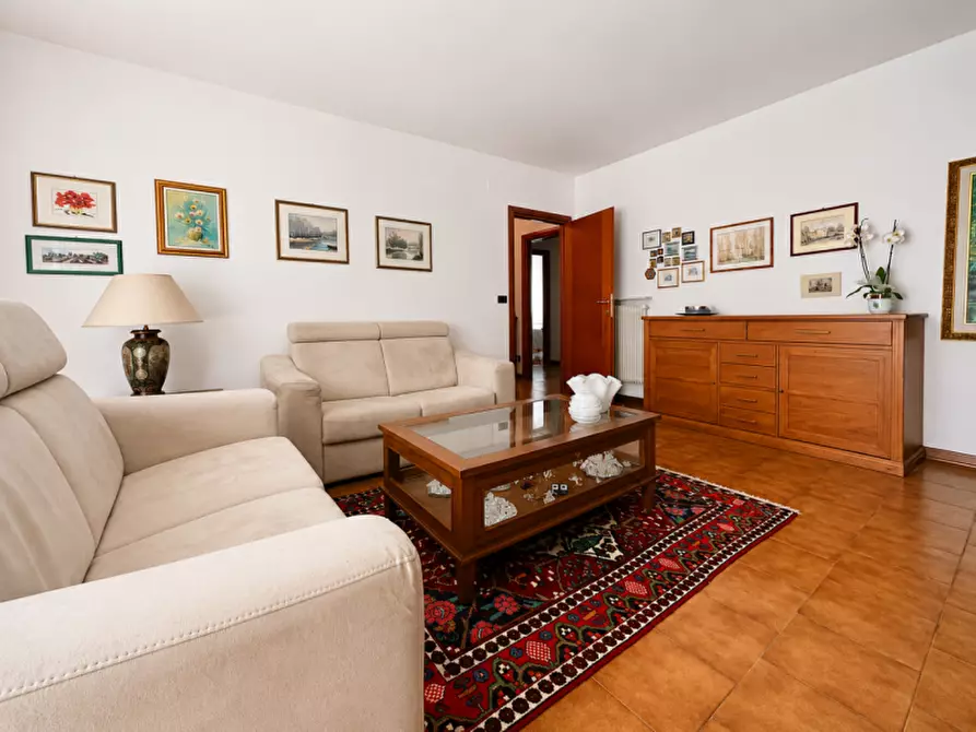 Immagine 6 di Appartamento in vendita  in località roncafort 14 a Trento