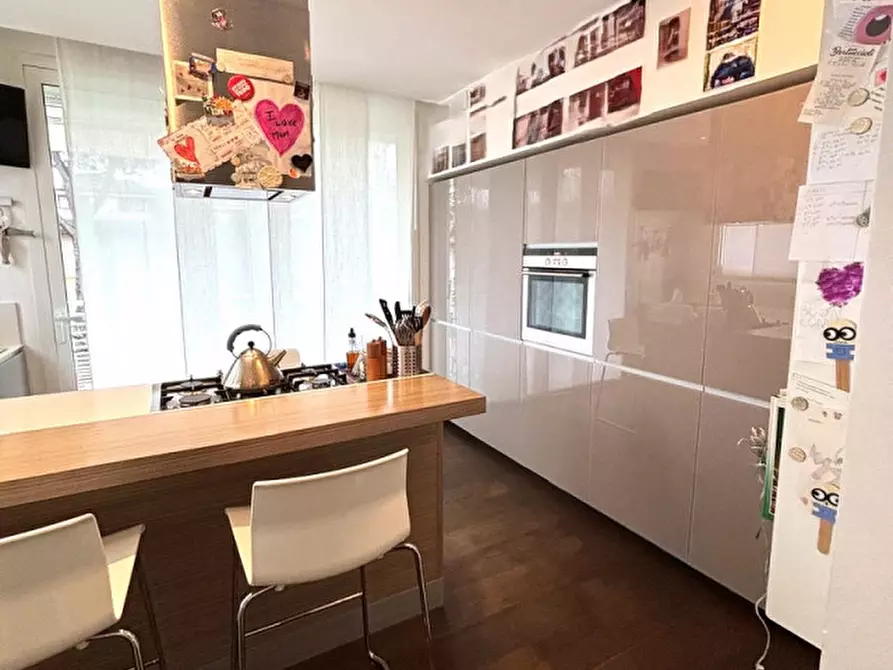 Immagine 16 di Appartamento in vendita  in viale Castrocaro a Riccione