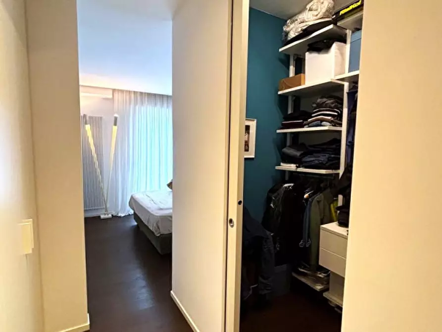 Immagine 26 di Appartamento in vendita  in viale Castrocaro a Riccione