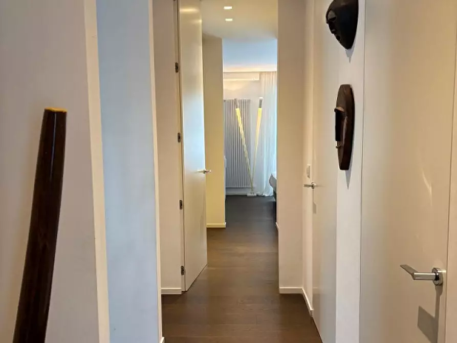 Immagine 28 di Appartamento in vendita  in viale Castrocaro a Riccione
