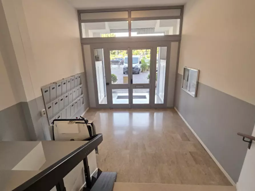 Immagine 39 di Appartamento in vendita  in Piazza Martiri della Libertà  11 a Caerano Di San Marco