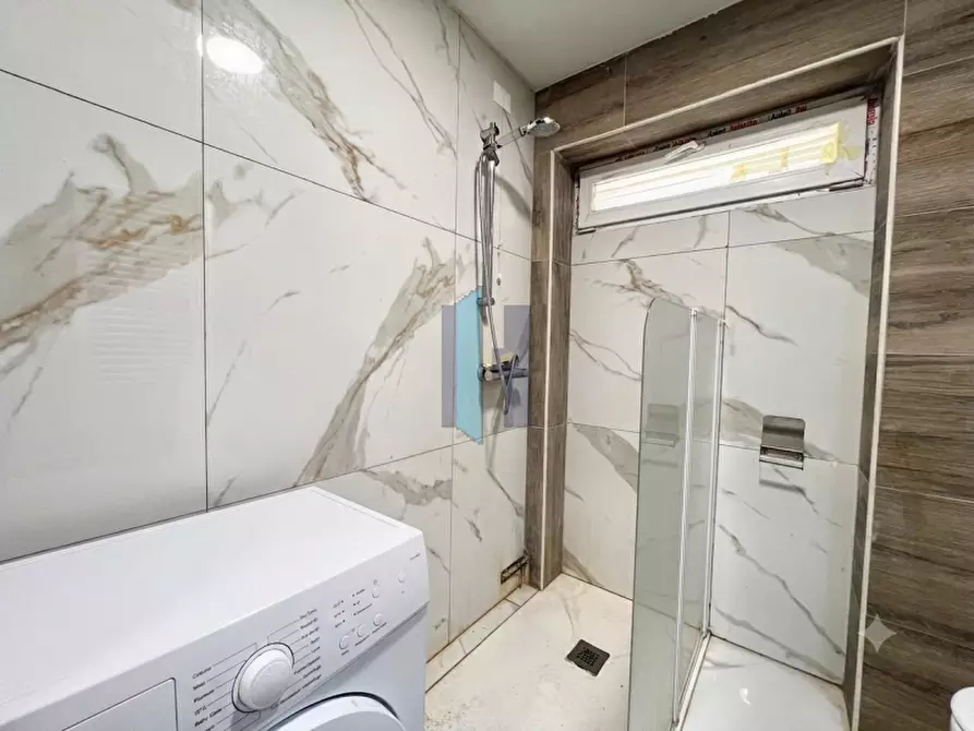 Immagine 6 di Appartamento in vendita  in Via Chiusure a Brescia