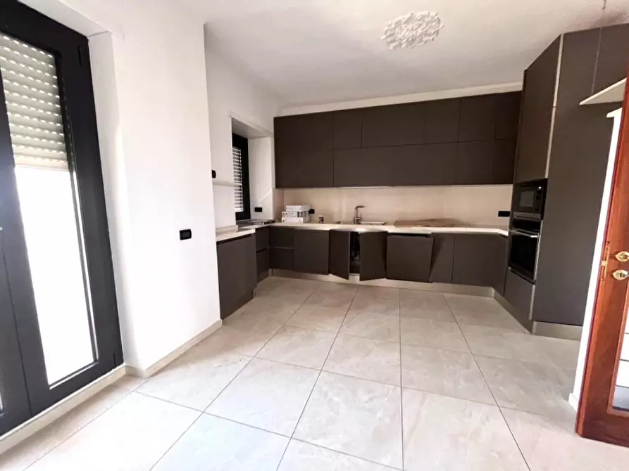 Immagine 12 di Appartamento in affitto  in Piazza Stefano Jacini a Roma