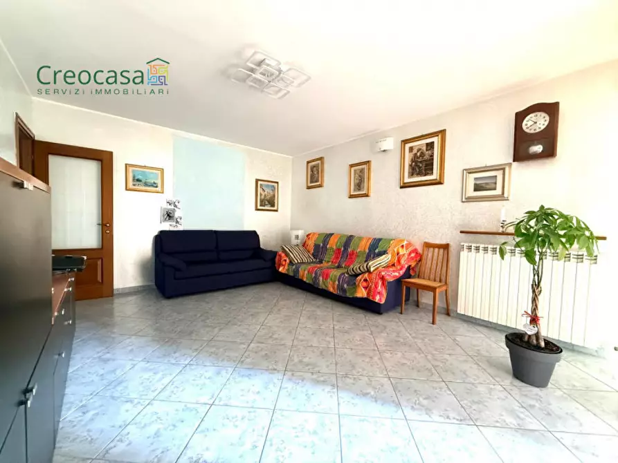 Immagine 2 di Appartamento in vendita  in Via Giosuè Carducci a Melzo