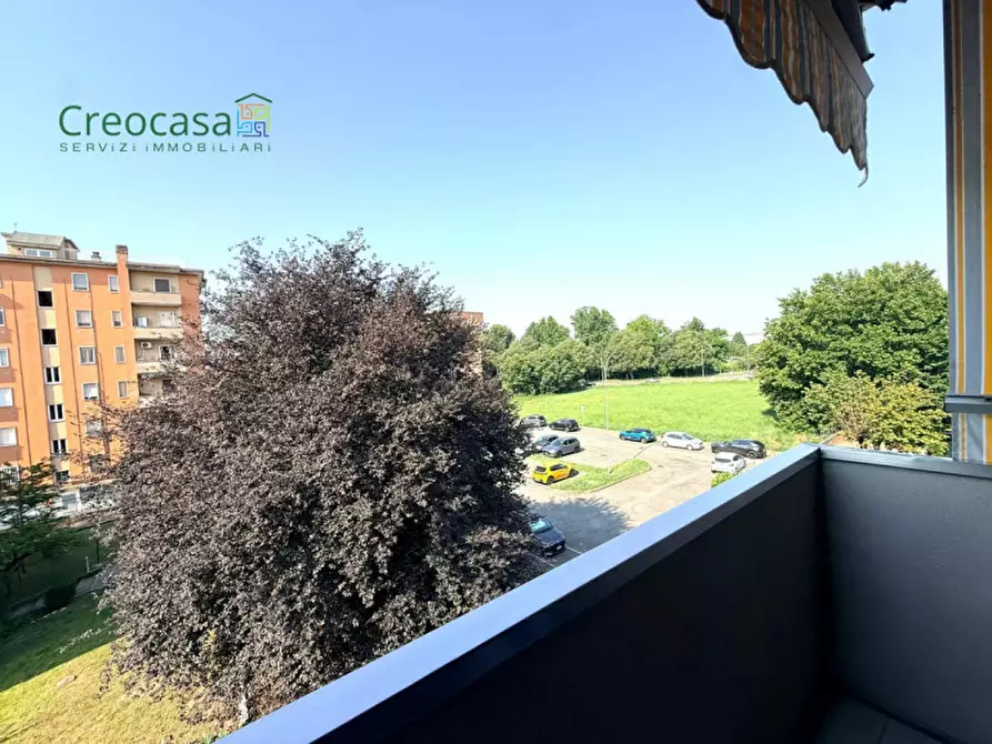 Immagine 4 di Appartamento in vendita  in Via Giosuè Carducci a Melzo