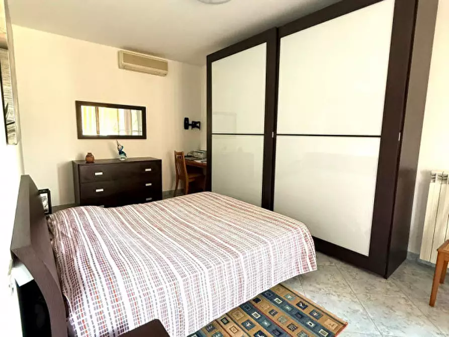 Immagine 9 di Appartamento in vendita  in Via Giosuè Carducci a Melzo