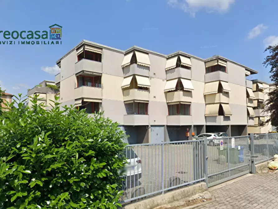 Immagine 14 di Appartamento in vendita  in Via Giosuè Carducci a Melzo