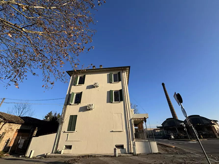 Immagine 31 di Appartamento in vendita  in Strada Pilastrello a Parma