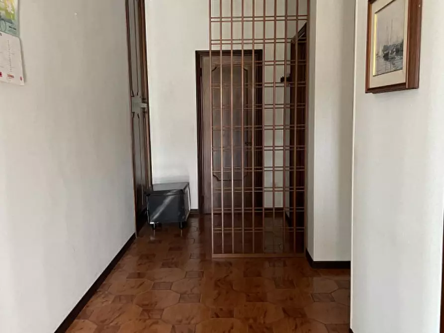 Immagine 17 di Negozio in vendita  in via padana a Sant'angelo Di Piove Di Sacco